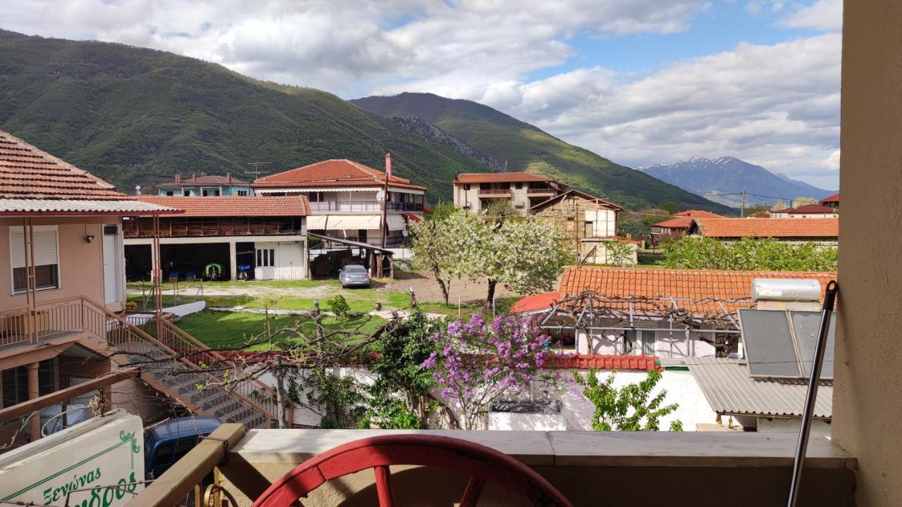 Alexandros Guesthouse Órma المظهر الخارجي الصورة